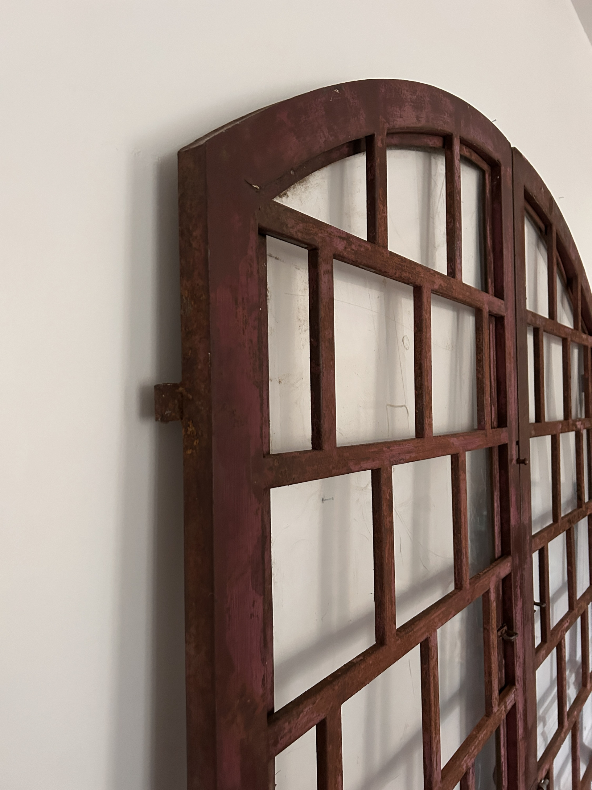 Double porte en métal – fin XIXᵉ / début XXᵉ siècle – Image 3