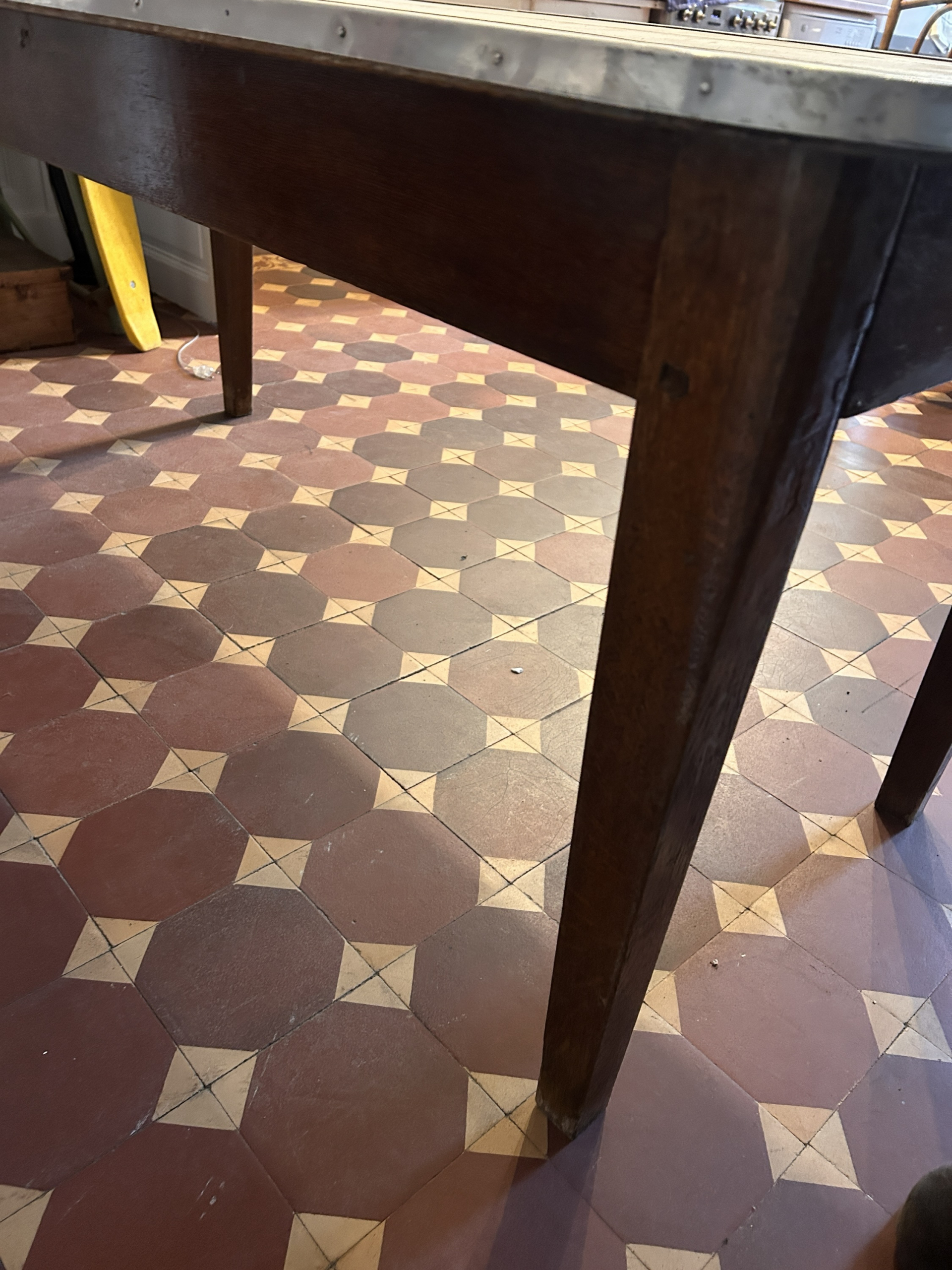 Table de ferme 6/8 pers – Image 10